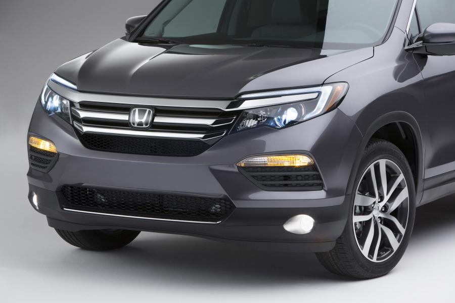 Детали экстерьера Honda Pilot 2015 года  (фото 59 из 107)